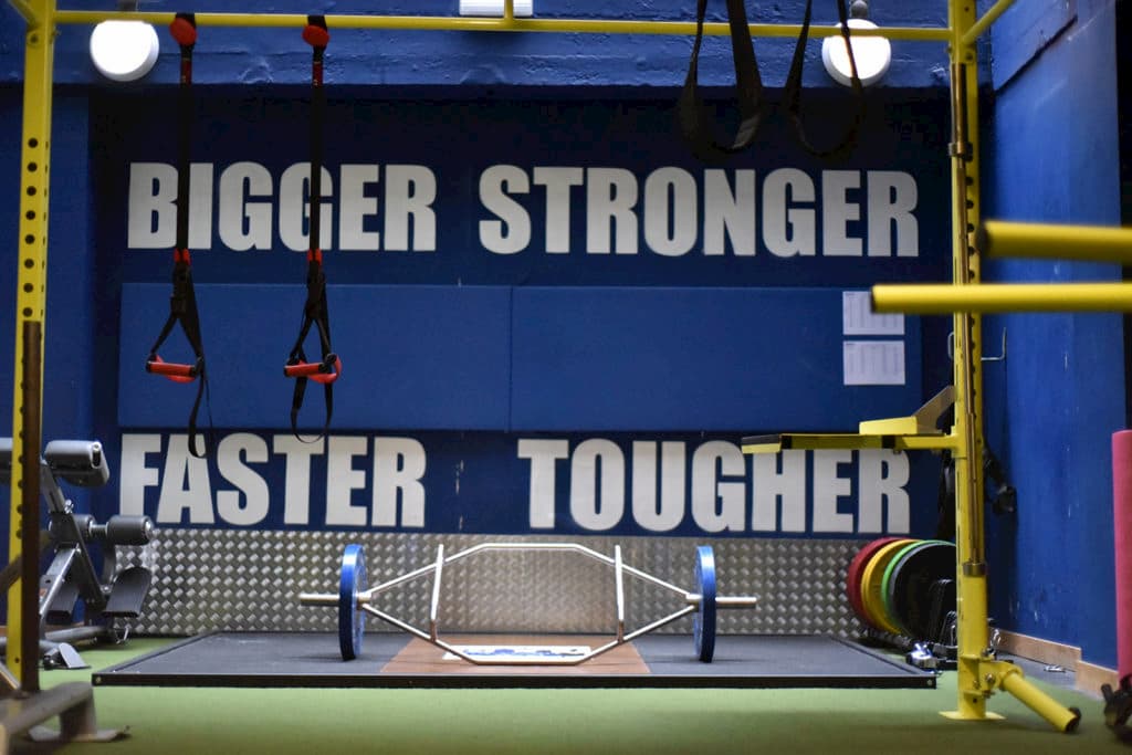 A blue body lifting section