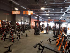 fitness hall